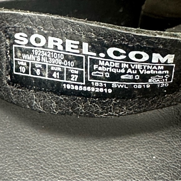 Sorel Roaming Criss Cross Leather Sandals - Picture 4 of 8